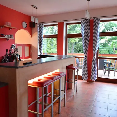 Kolonial Apartman *